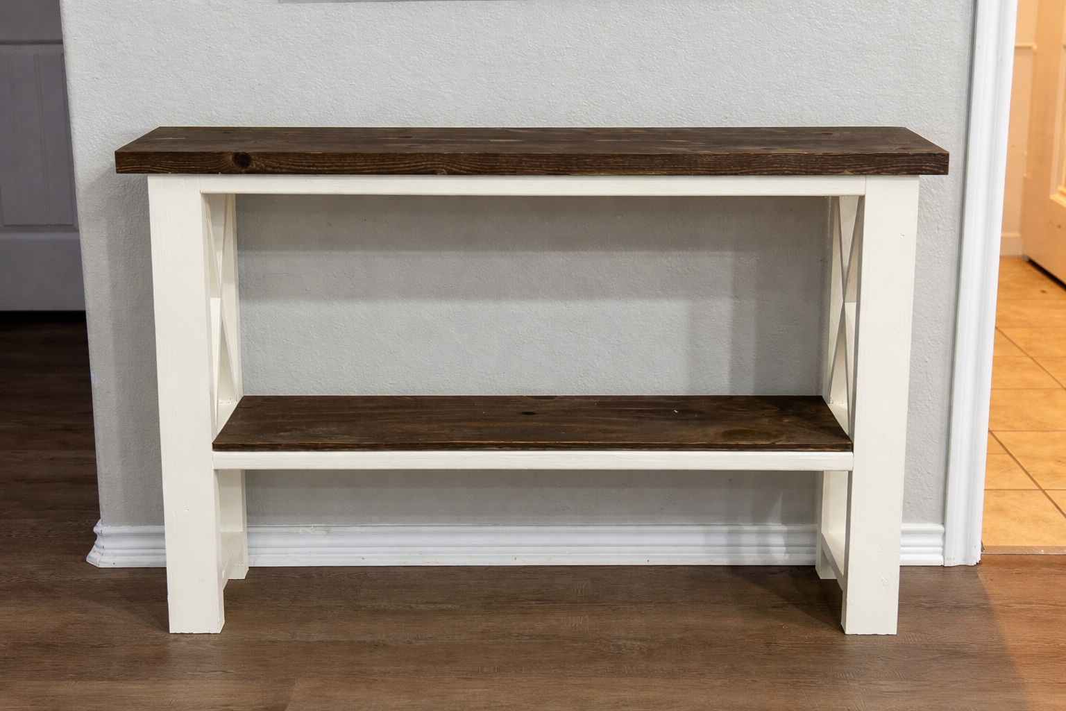 Entryway console table by Lonestar Buckeye Woodworks