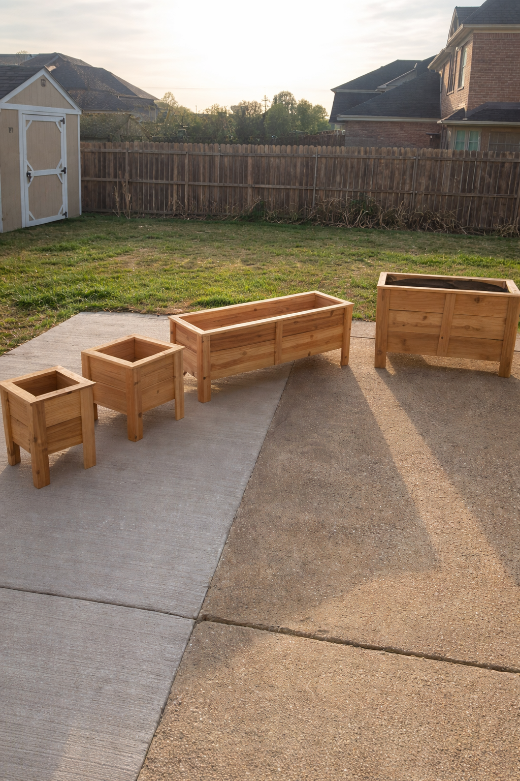 Cedar planter collection